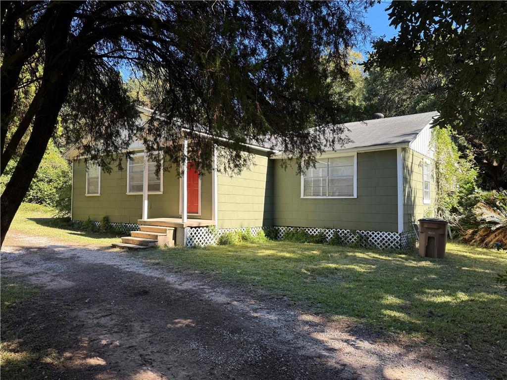 Photo - 527 Hillview Rd