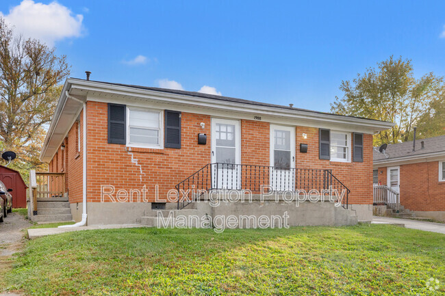 Building Photo - 1988 Fair Oaks Dr Rental