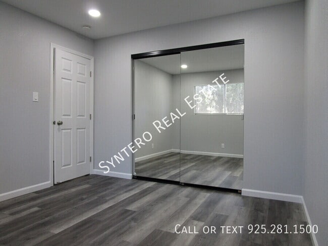 Photo - Downstairs 2 Bedroom/1 Bath Apartment Unit 02