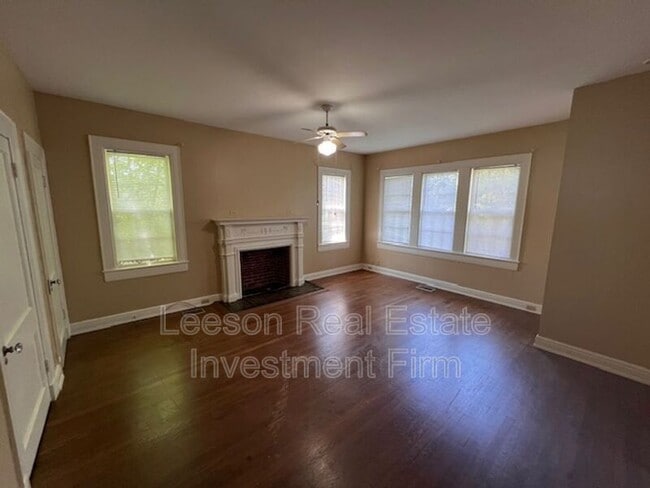 2409 Fairfield Ave