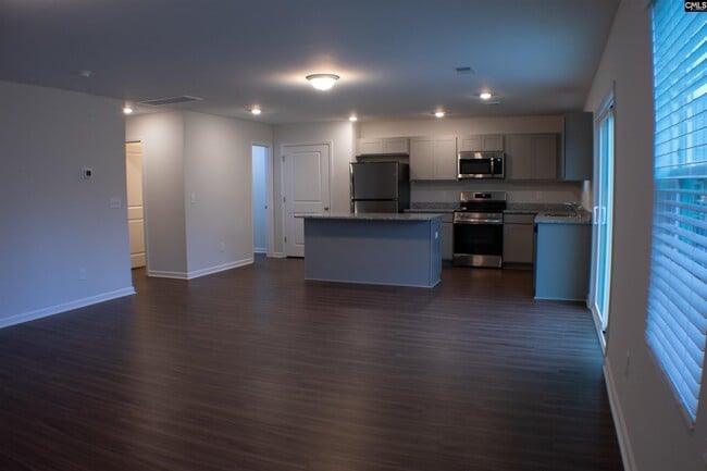 Photo - 1074 Begonia Dr
