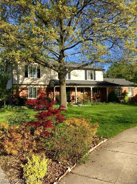 Photo - 5837 Folkstone Dr