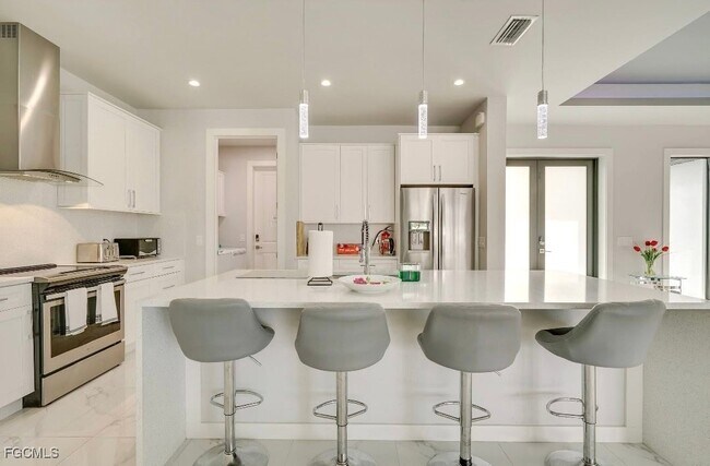 Photo - 117 SE 4th St