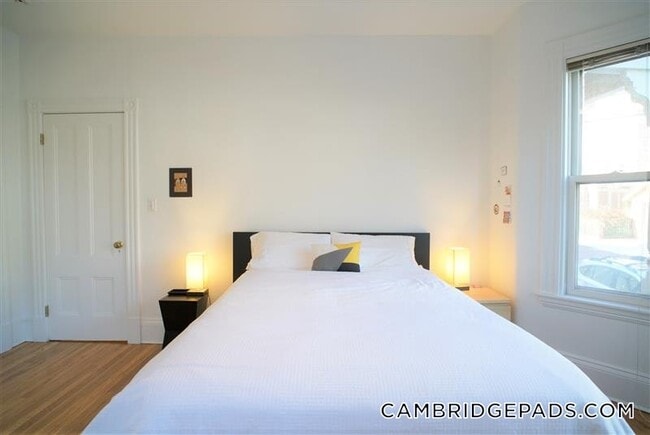 Photo - 28 Healey St