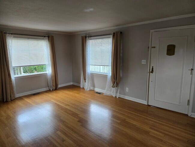 Photo - 1726 Hoyt Ave Unit 1