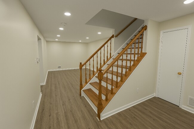 Photo - 62 S Orange Ave