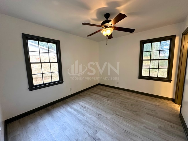 Photo - 689 Tarawa Dr