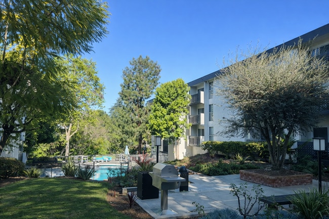 Woodside Terrace