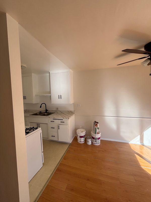 Photo - 924 N Ogden Dr