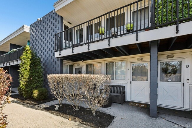 Photo - 4 Wyndover Woods Ln Unit 12