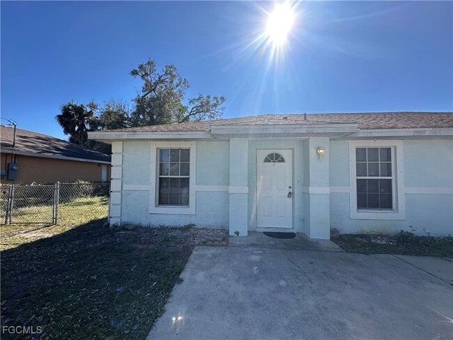 Photo - 3120 Economy St