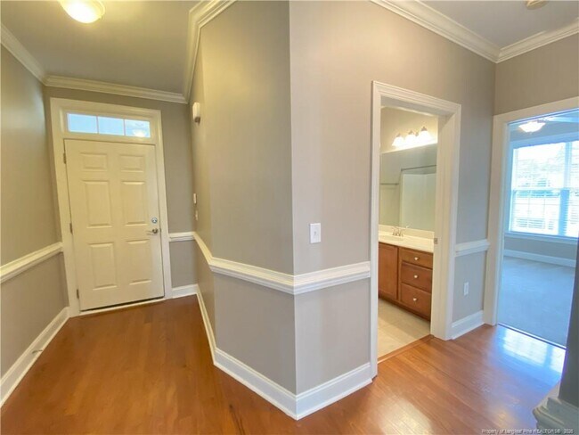 Photo - 411 Gallery Dr