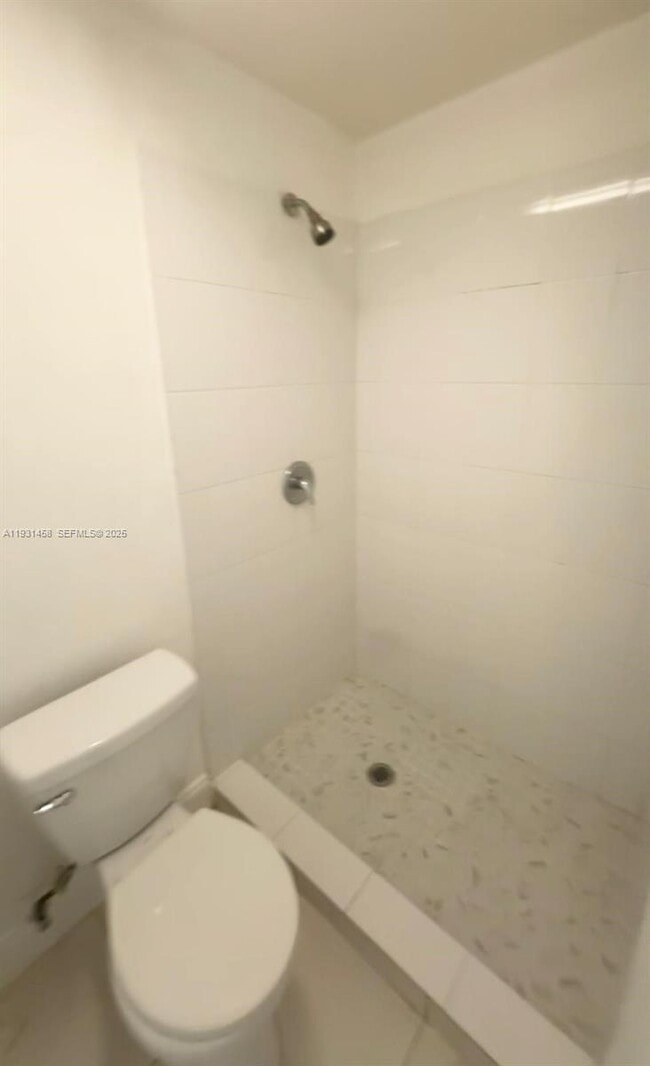 Photo - 785 NW 76th St Unit B