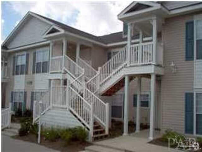 Building Photo - 7101 Joy St Unit B7 Rental