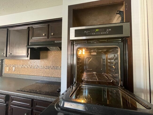 Photo - 3103 Sam Houston Dr