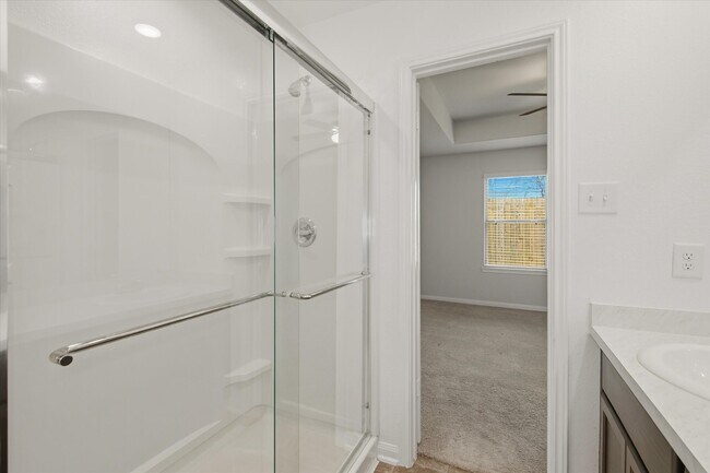 Photo - 1228 Haverford Ln