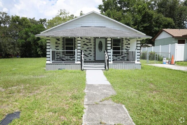 Building Photo - 809 Adams St Rental