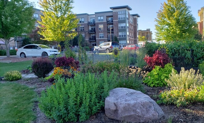 Mirabel Apartments