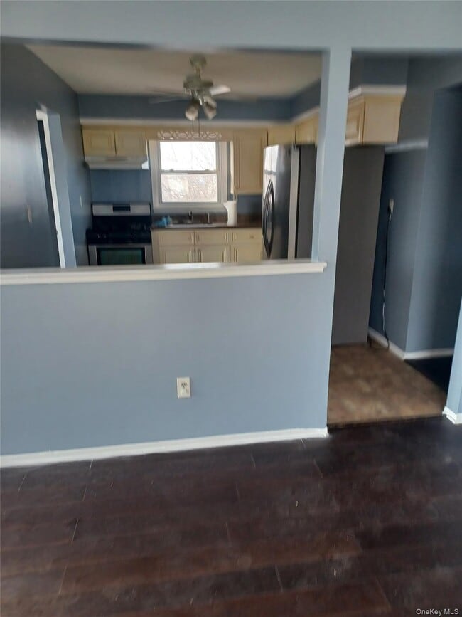 Photo - 1 Nicholas Ave Unit 2