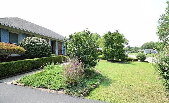 614 Stivers Rd