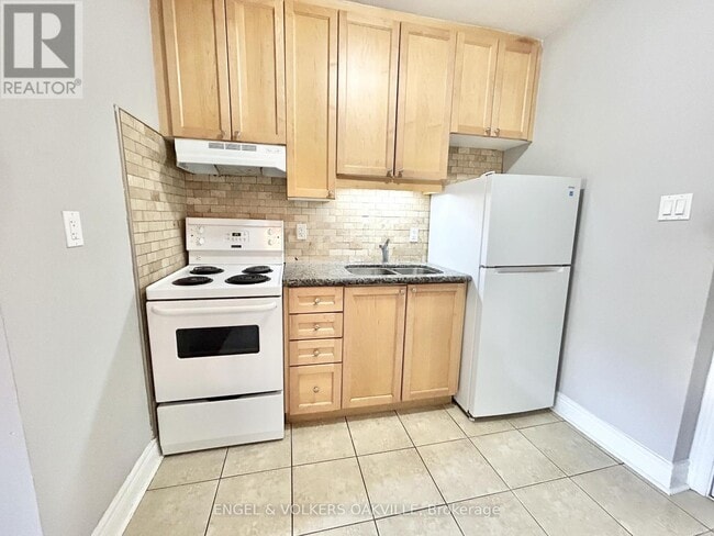 Photo - 15 Thirty Third St Unit 109