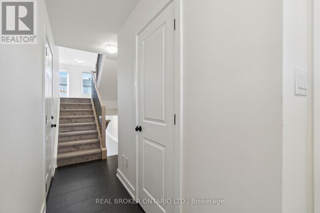 Photo - 73 Staples Blvd