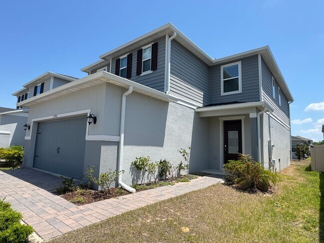 Photo - Spacious 4-Bedroom Home in a Peaceful Comm...