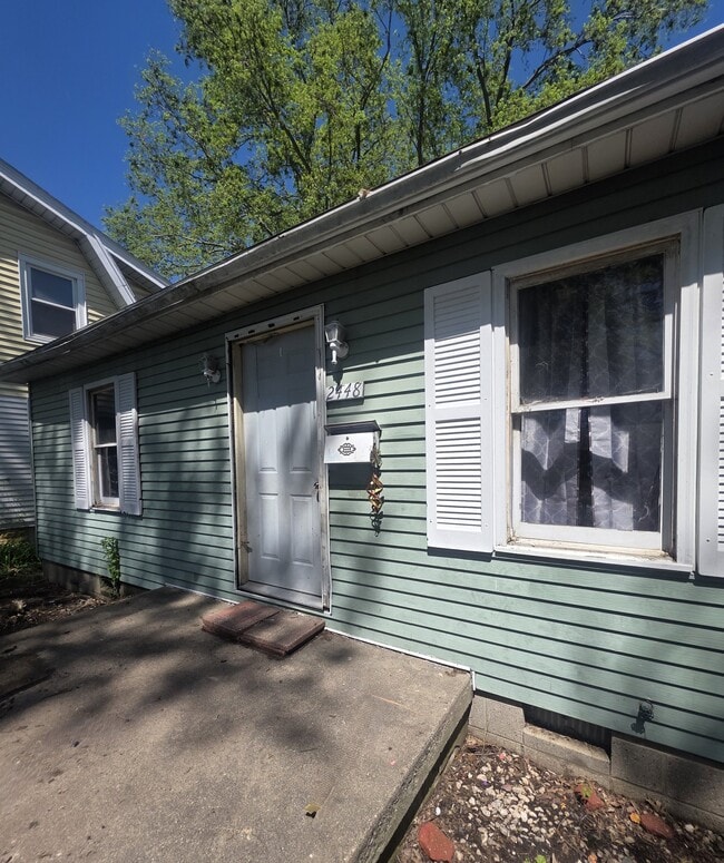 Photo - 2448 E Wood St