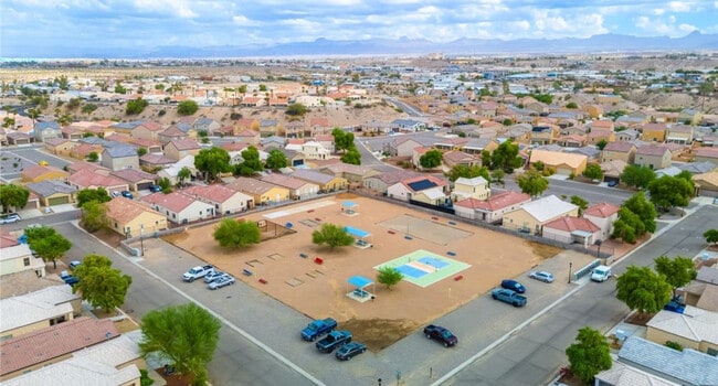 Building Photo - 2384 Tapatio Dr