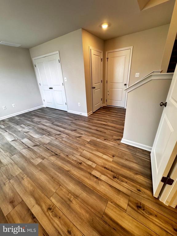 Photo - 1258 Red Clover Ln