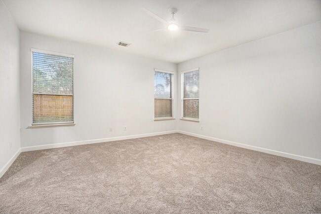 Photo - 3811 Misty Falls Ln