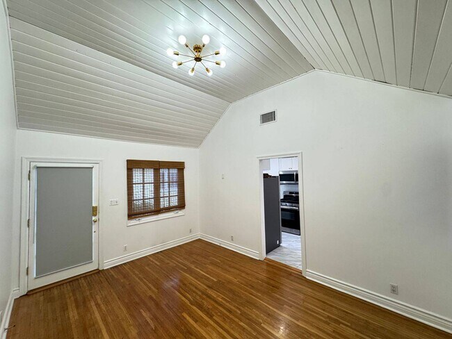 Photo - 9014 Rangely Ave