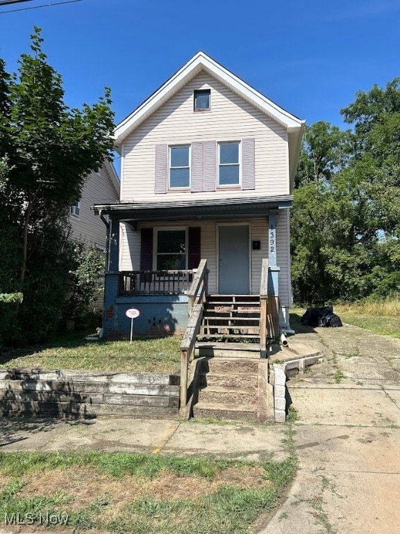 Building Photo - 1392 Hart St Rental