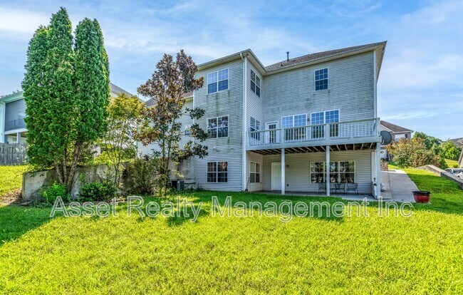 Photo - 1217 Dreamview Ln