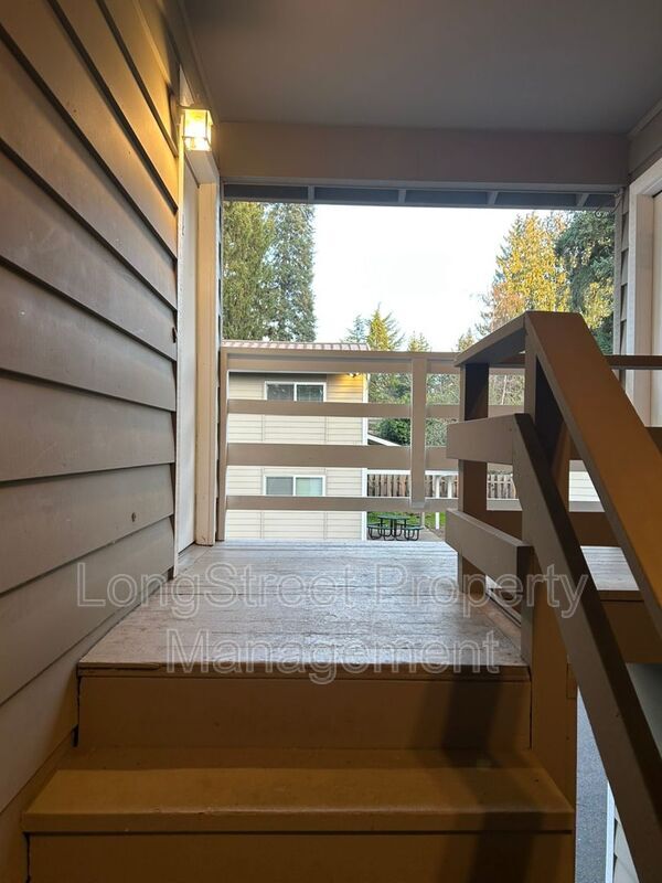 Photo - 11380 SW Greenburg Rd Unidad 3