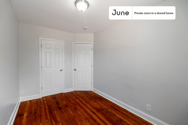 Photo - Room in Shared 4 bed/1 bath home Unit D