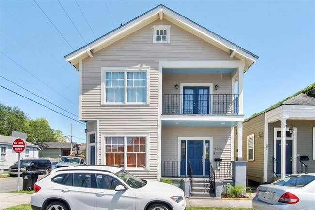 Front of House - 500 S Hennessey St Unit 502