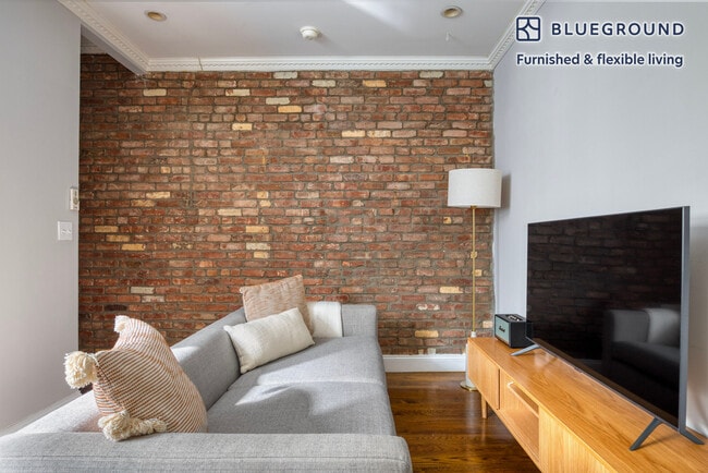 Photo - 20 Prince St Unit SI FL2-ID1430