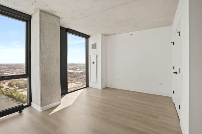 Photo - 232 W Polk St