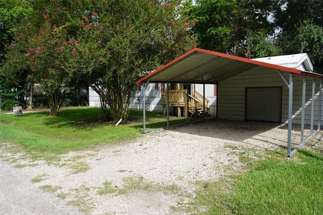 Building Photo - 8786 Scarlet Oak