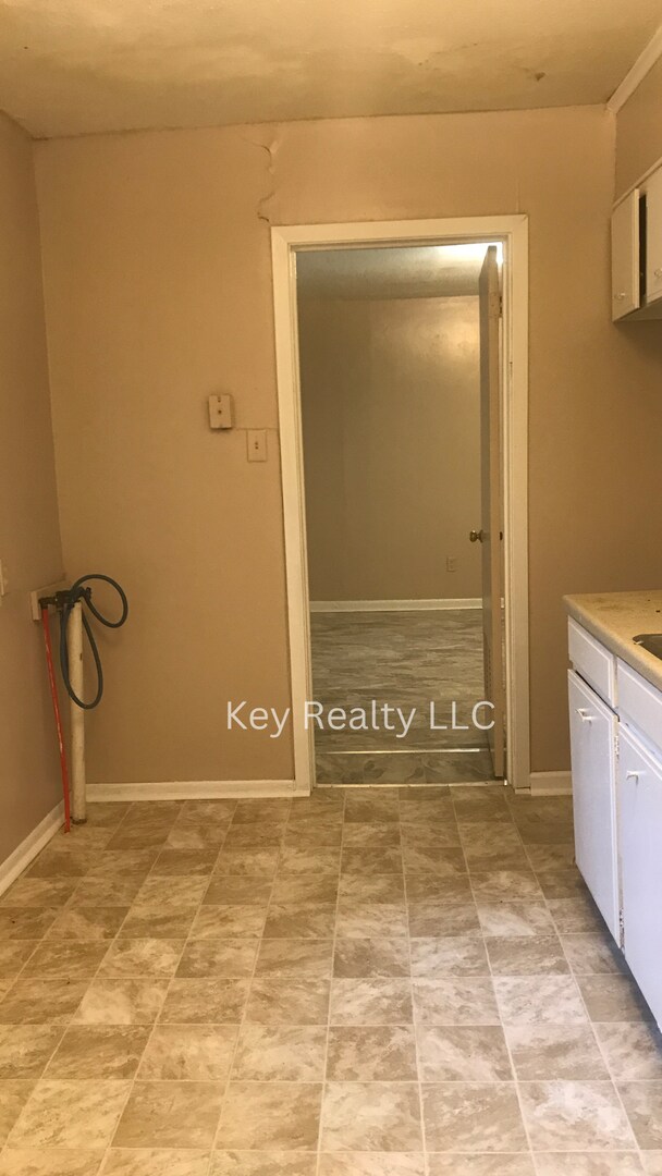 Photo - 308-A First Street - Pineville