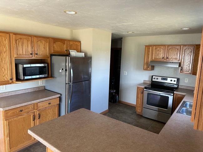 Photo - 2010-2012 Autumn Lane, Unit 2012