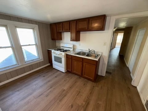 Building Photo - 514 Mather St Unit Upper