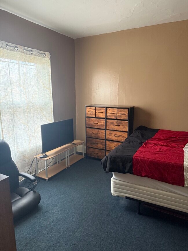 114 15th St Unit 3