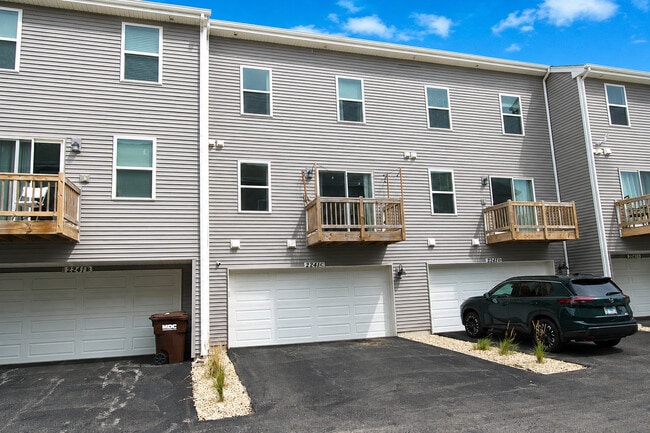 Photo - 2241 Sassafras Wy Unit C
