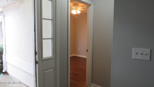 Photo - 1823 Sunchase Ct