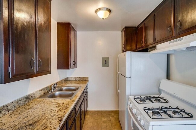 Photo - 6113 8th Ave