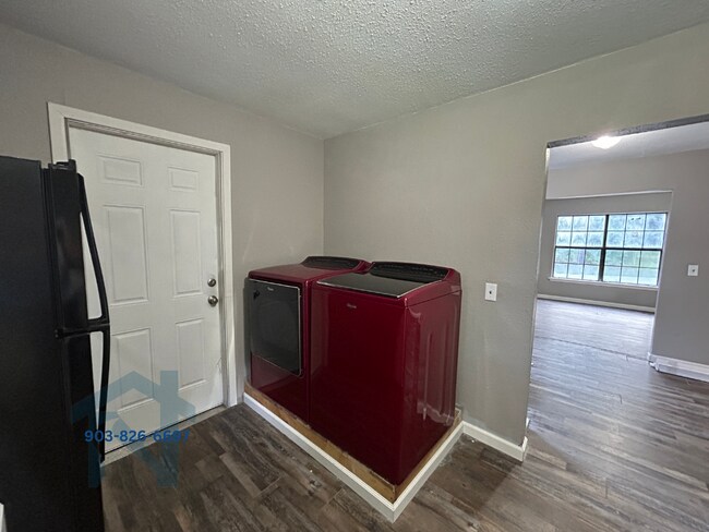 Photo - 918 Arkansas St