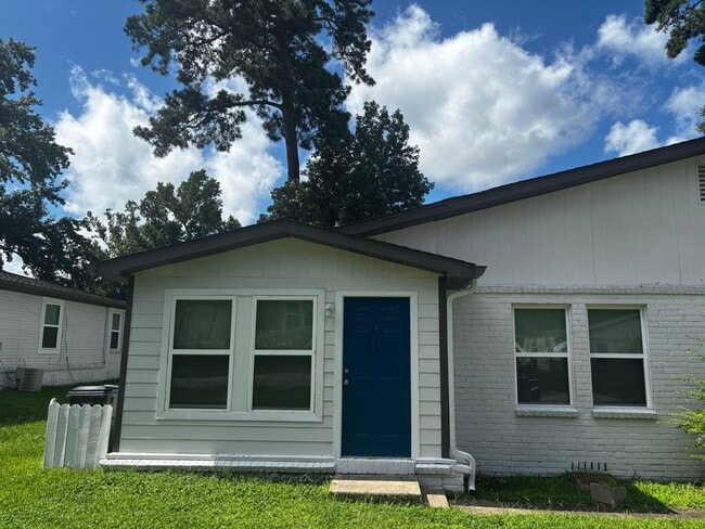 Photo - 3 Bedroom 2 Bath