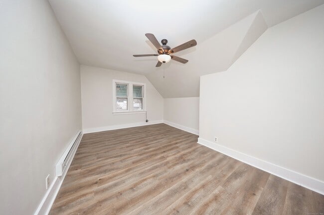 Photo - 143 Tremont St Apartment Unit 3